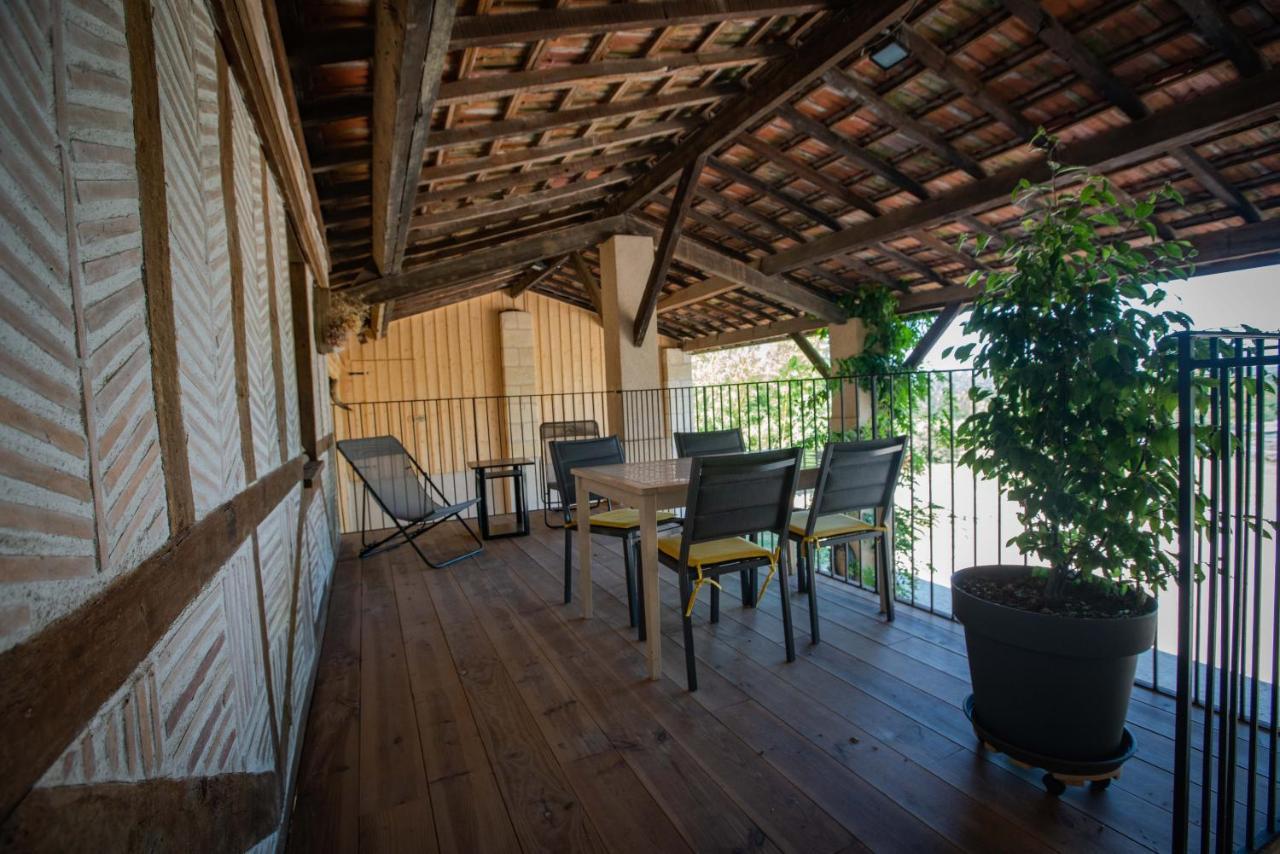 Gite Entre Bordeaux Et Saint-Emilion Génissac Exterior foto